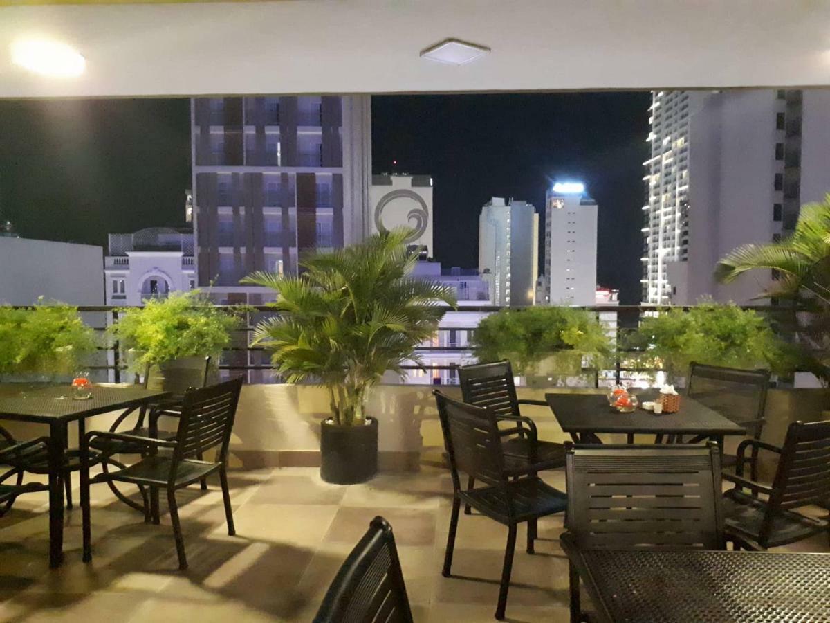 Maple Leaf Hotel & Apartment Nha Trang Kültér fotó