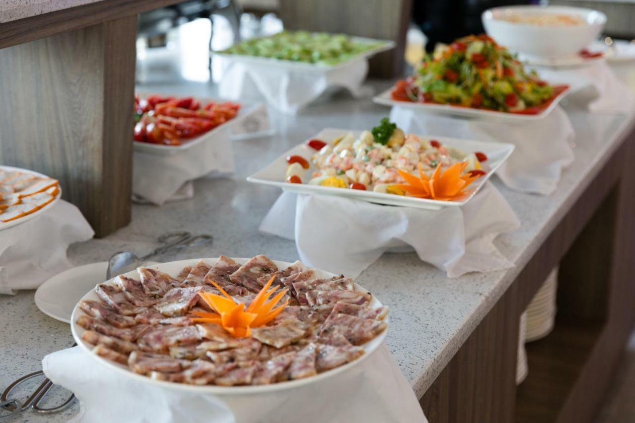 Maple Leaf Hotel & Apartment Nha Trang Kültér fotó